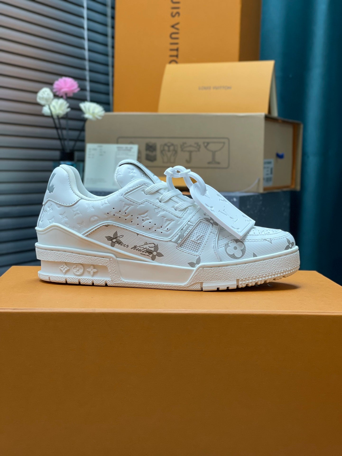 Louis Vuitton OCP7G5AZ