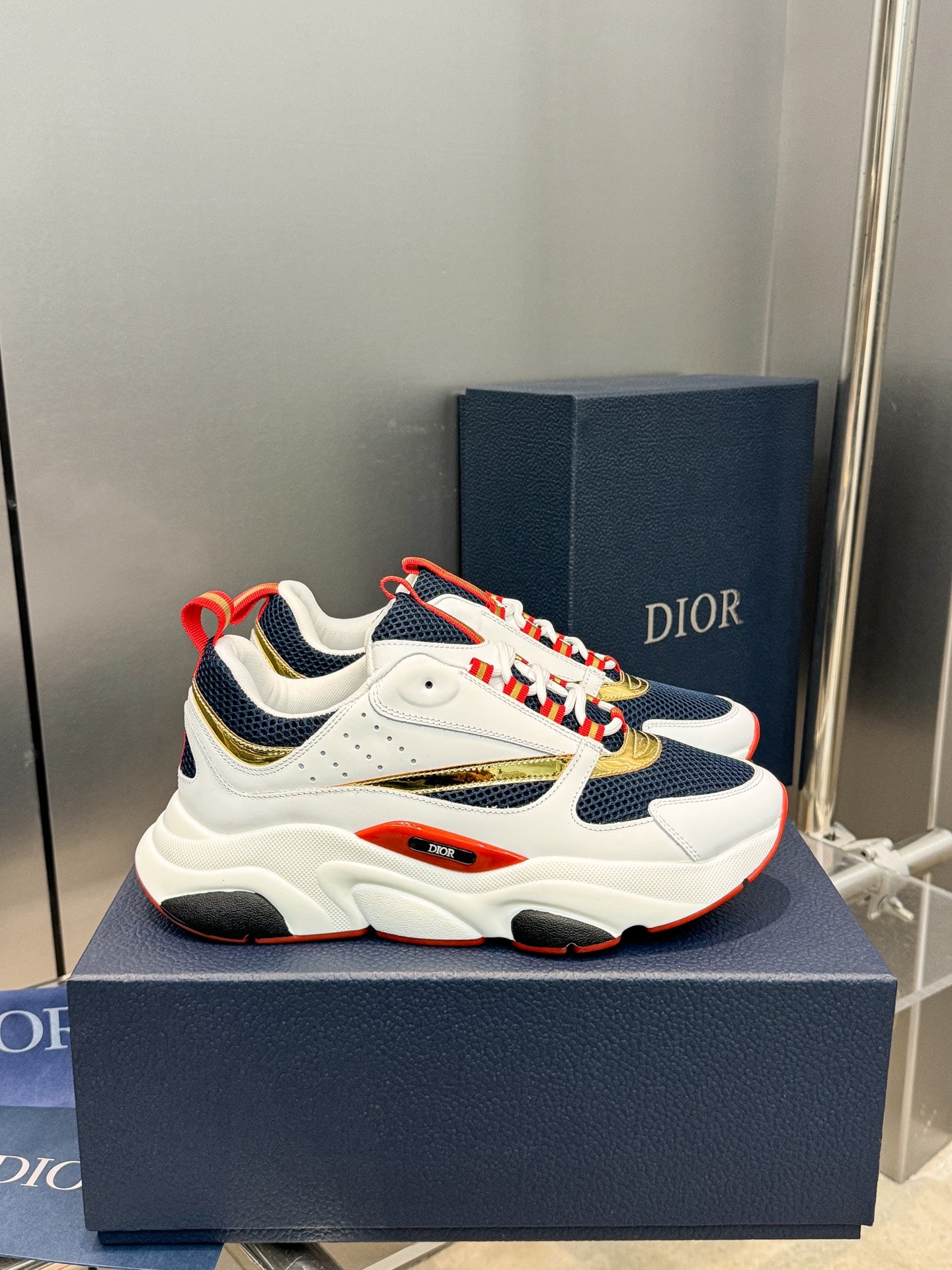 Dior B22 Scarpe da ginnastica traspiranti in rete della serie ILDEN3YM