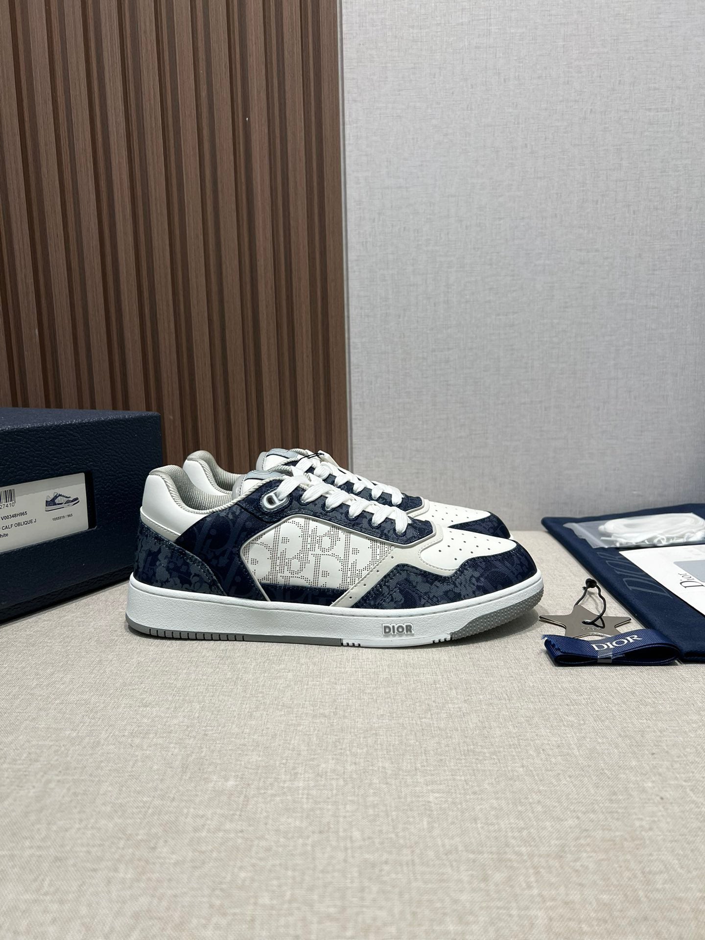 Dior B27 Leisure sports sneakers Q78F748P