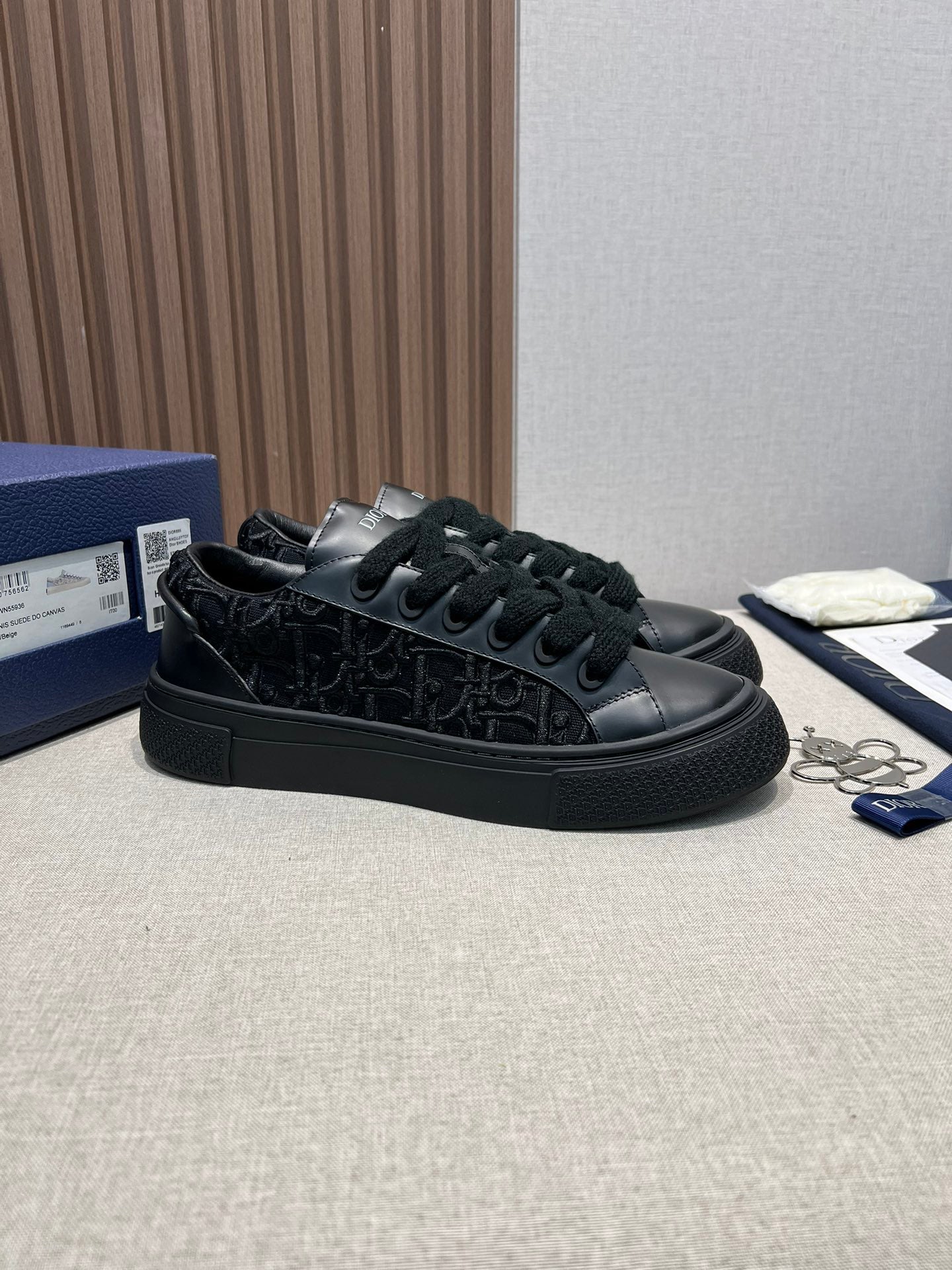 Dior B33 Leisure sports sneakers XDNJ44XO