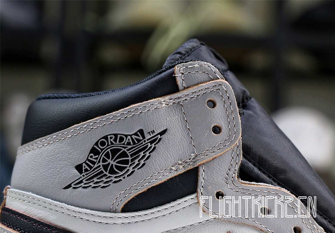 Jordan 1 Retro High OG Defiant SB NYC to Paris