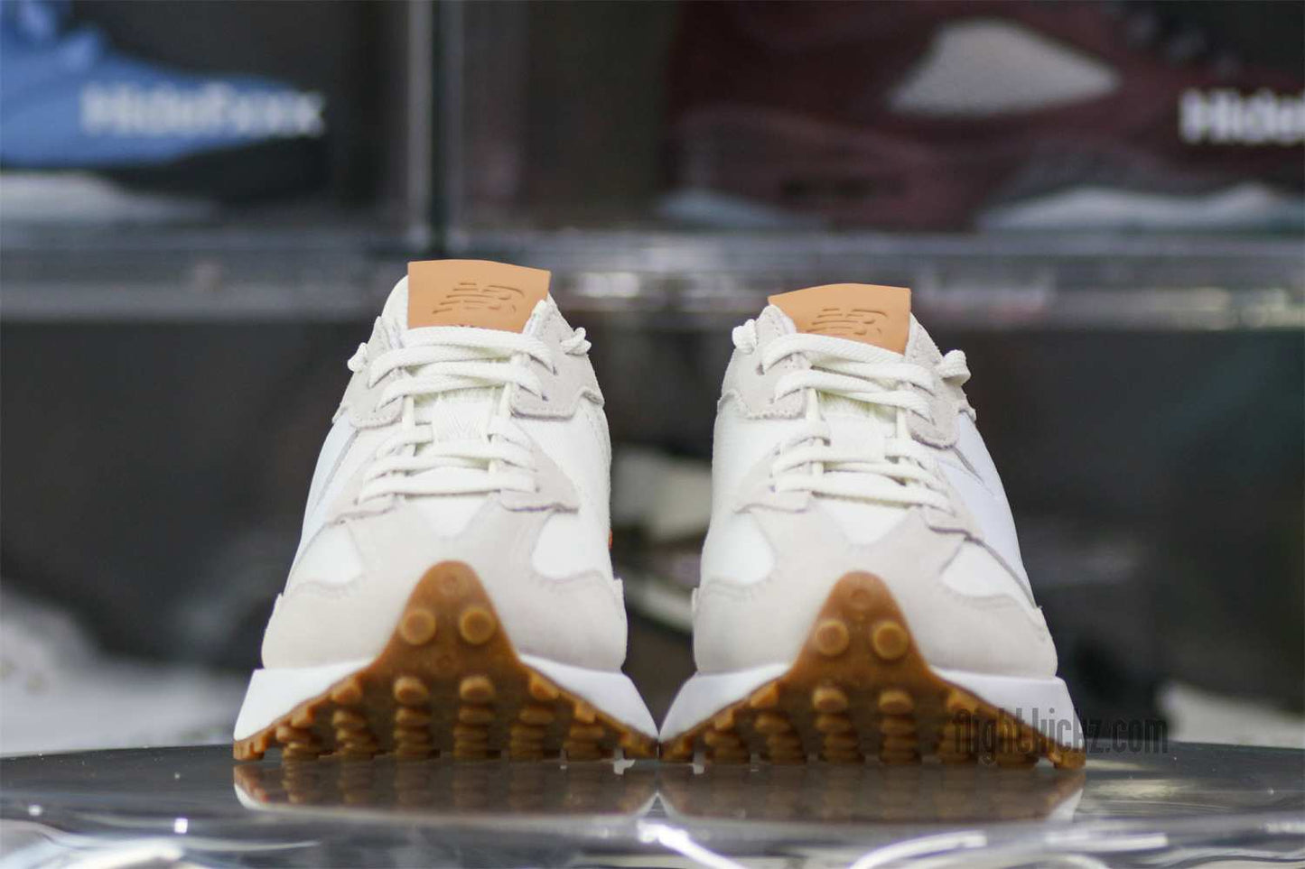 New Balance Wmns 327 Sea Salt Rust Oxide