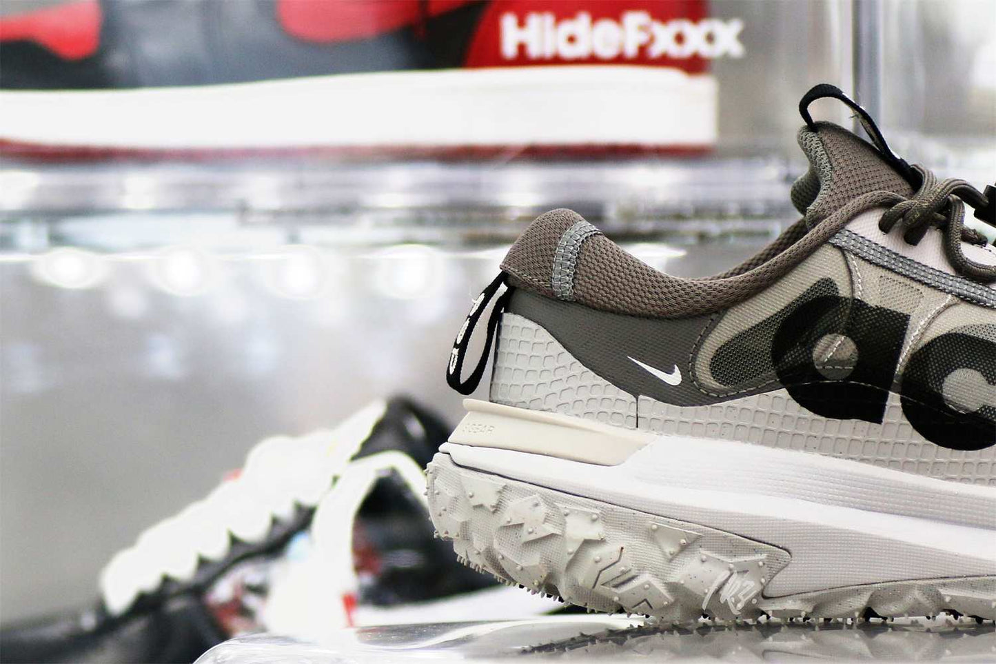 Nike ACG Mountain Fly 2 Low Light Iron Ore