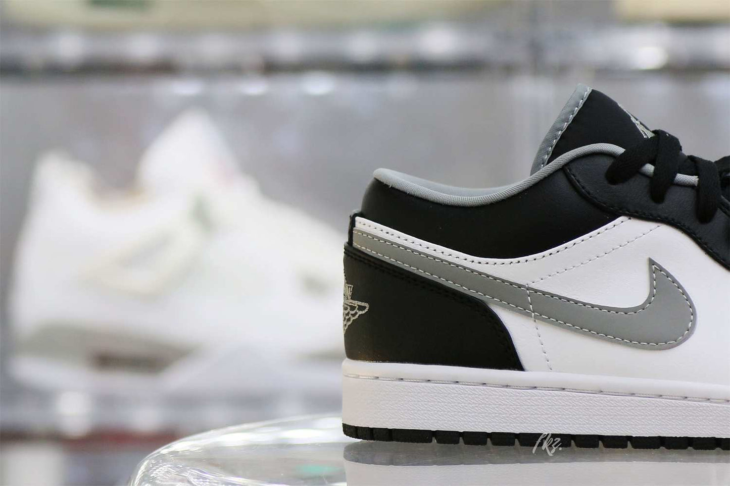 Air Jordan 1 Low Black White Grey