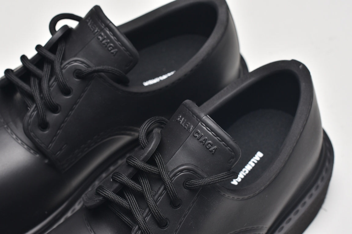 Balenciag* Sergent 20mm Derby Black