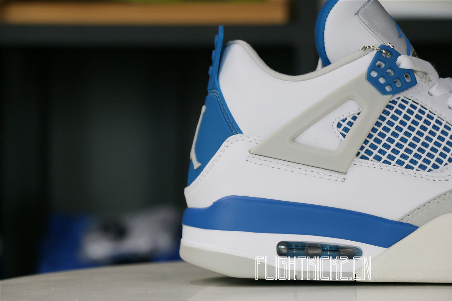 AIR JORDAN 4 RETRO MILITARY BLUE 2012