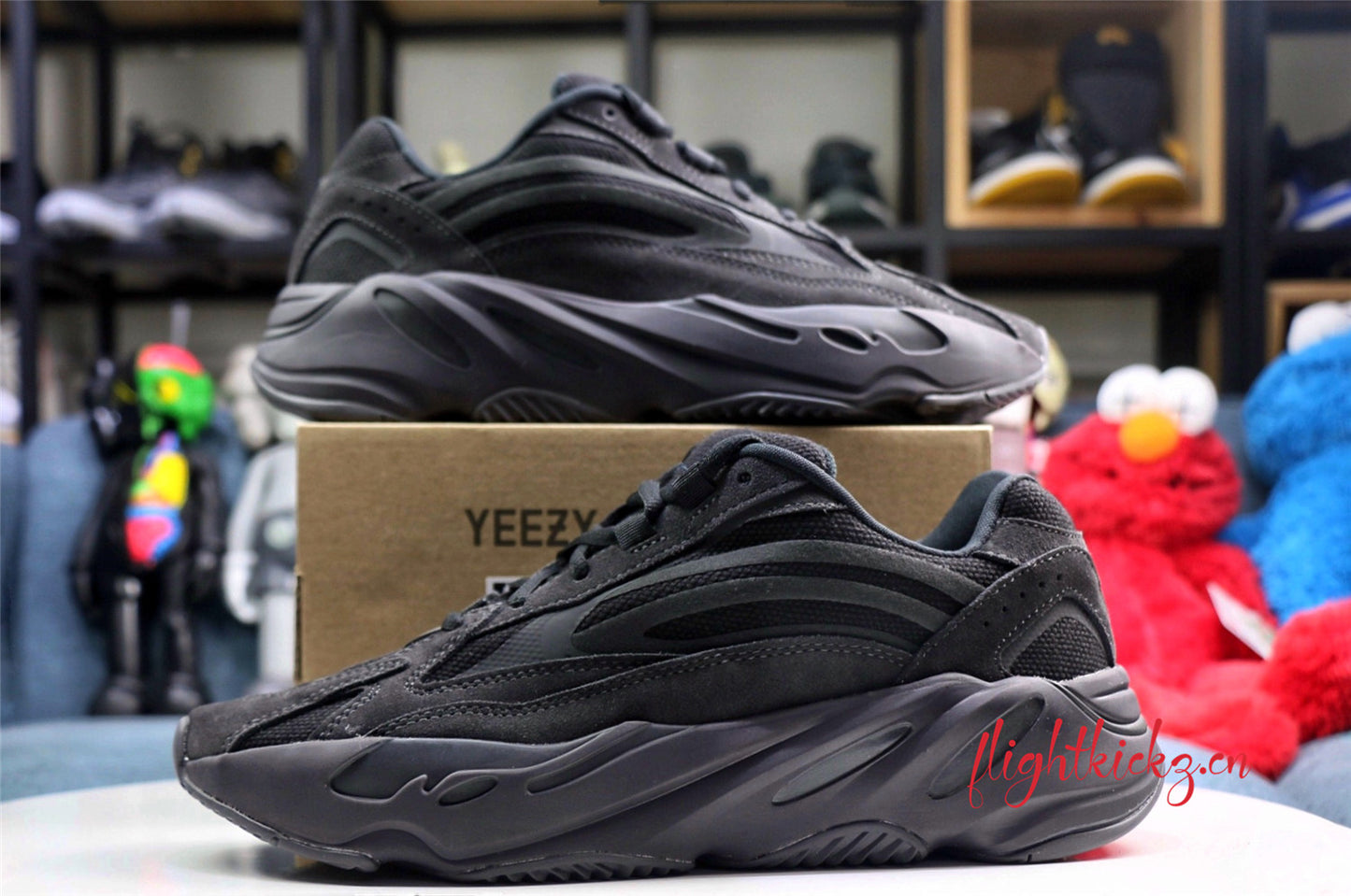 Yeezy Boost 700 V2 Vanta 2019