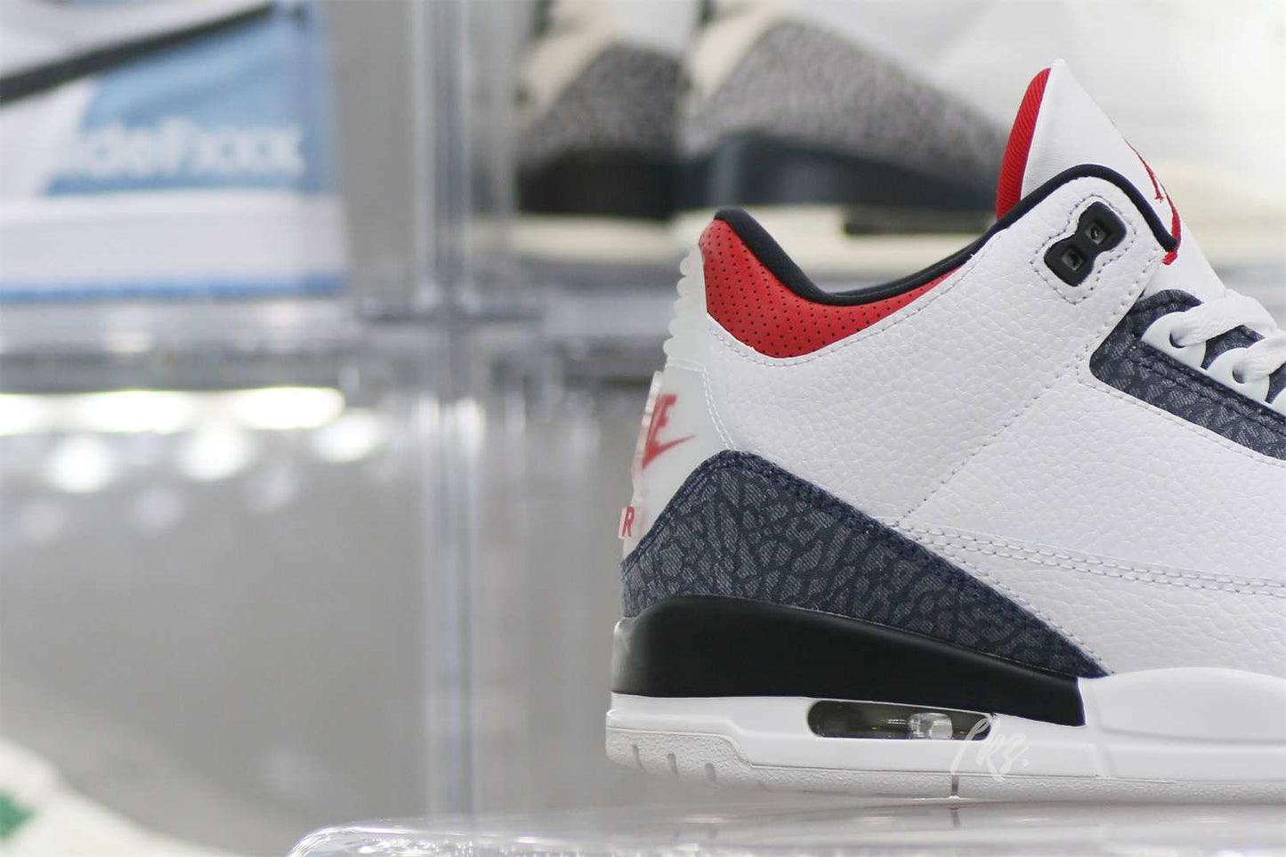 Air Jordan 3 Retro Denim SE Fire Red