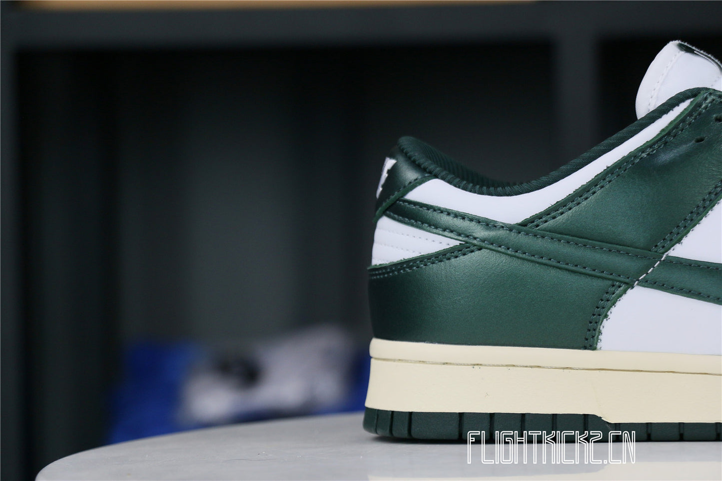 Nike Dunk Low Vintage Green (W)(LN5 A1 Batch)