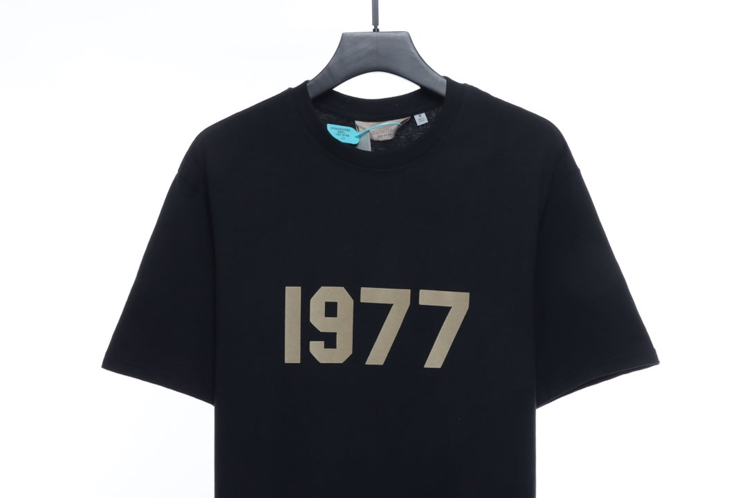 Essentials 1977 series flocking short sleeves