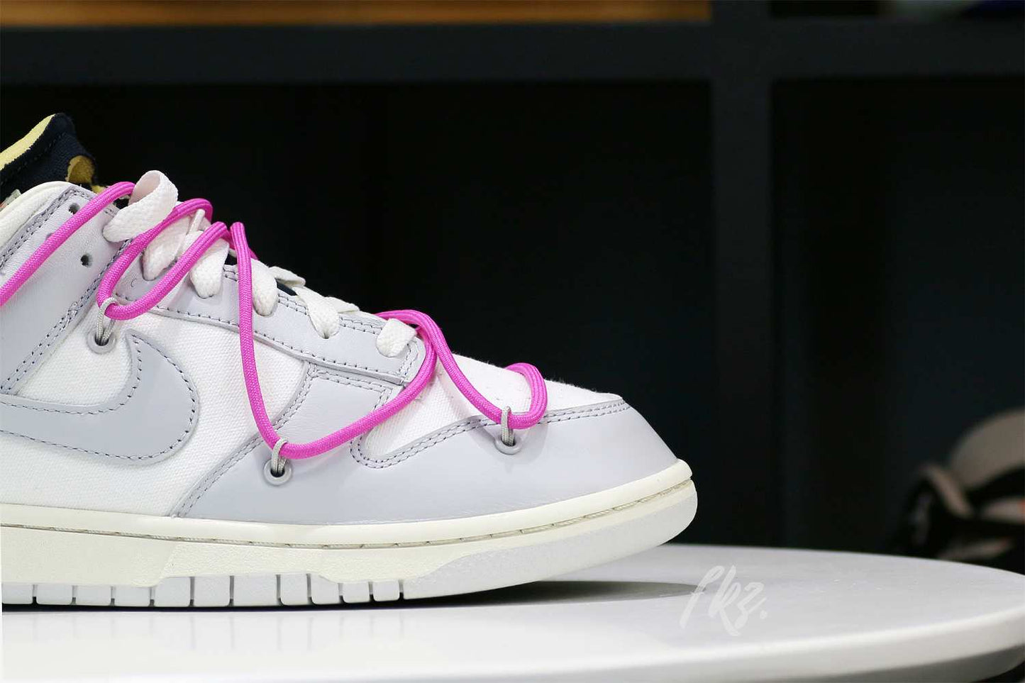 Nike Dunk Low Off-White Lot 30