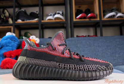 2019 Yeezy Boost 350 v2 Yecheil None Reflective (LN5 A1)