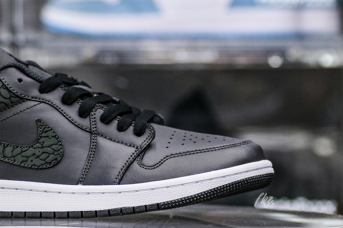 Air Jordan 1 Low SE Black Elephant