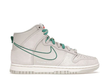 Nike Dunk High First Use Sail