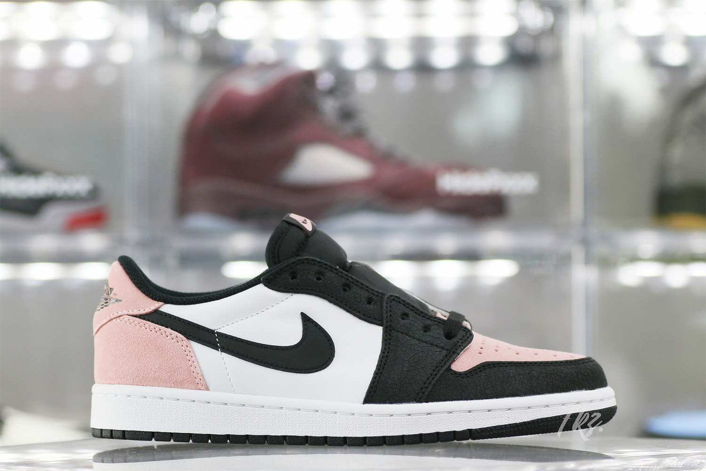 Air Jordan 1 Retro Low OG Bleached Coral 2021