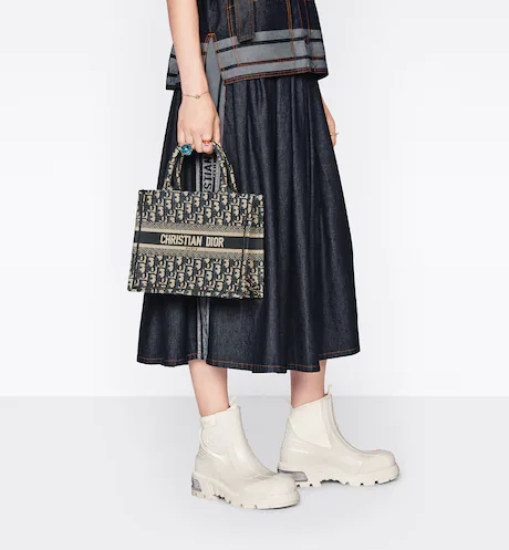 SMALL DIOR BOOK TOTE Blue Dior (26.5 x 21 x 14 cm)