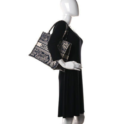 CHRISTIAN DIOR Large Toile Book Tote Blue 5JOJM4YD