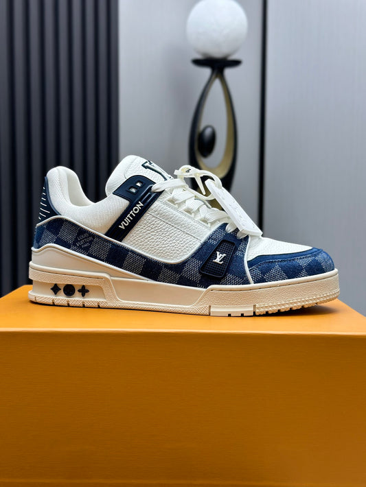 Louis Vuitton JA5M4SQC