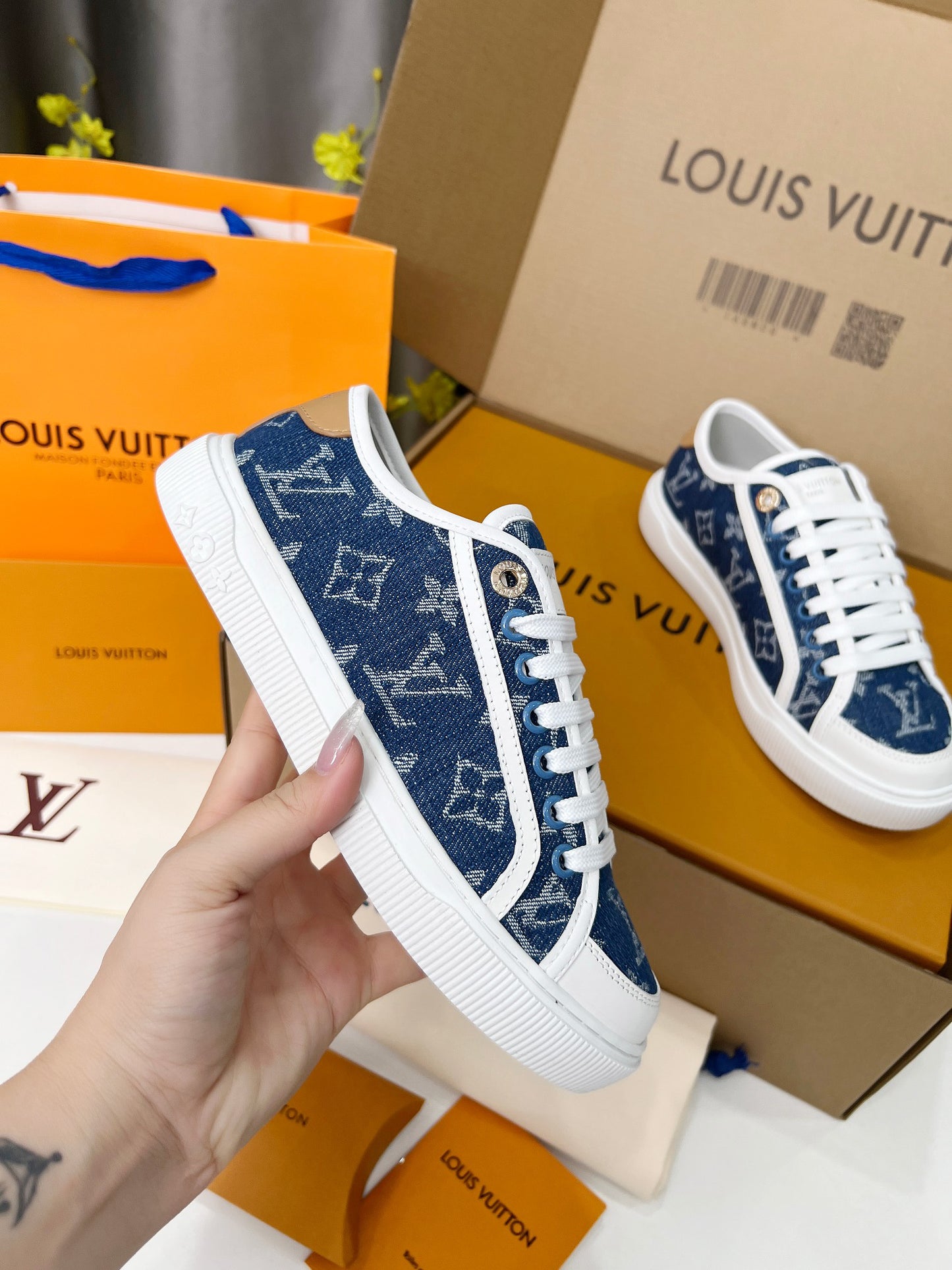 Louis Vuitton 7613FROO