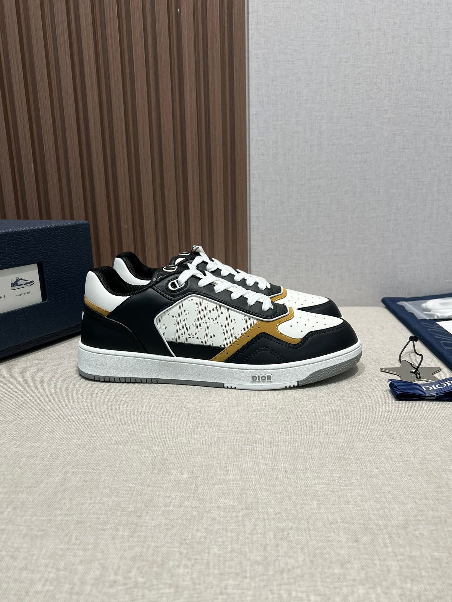 Dior B27 Leisure sports sneakers KD242MRS