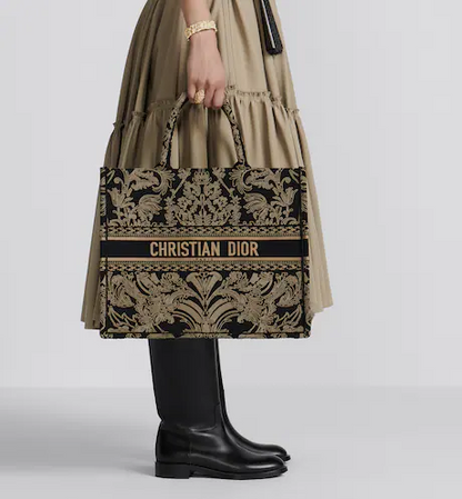 LARGE DIOR BOOK TOTE Black and White (42 x 35 x 18.5 cm)