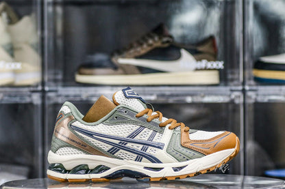 Gel Kayano 14 Vanilla Tarmac 2022