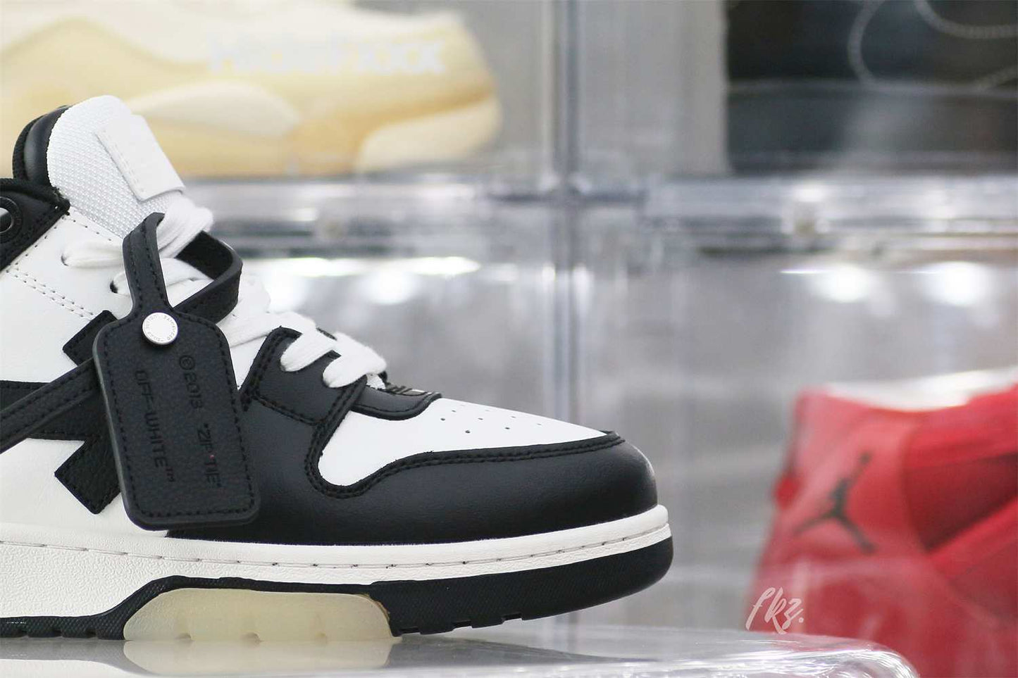 OFF-WHITE Black & White Out Of Office Sneakers