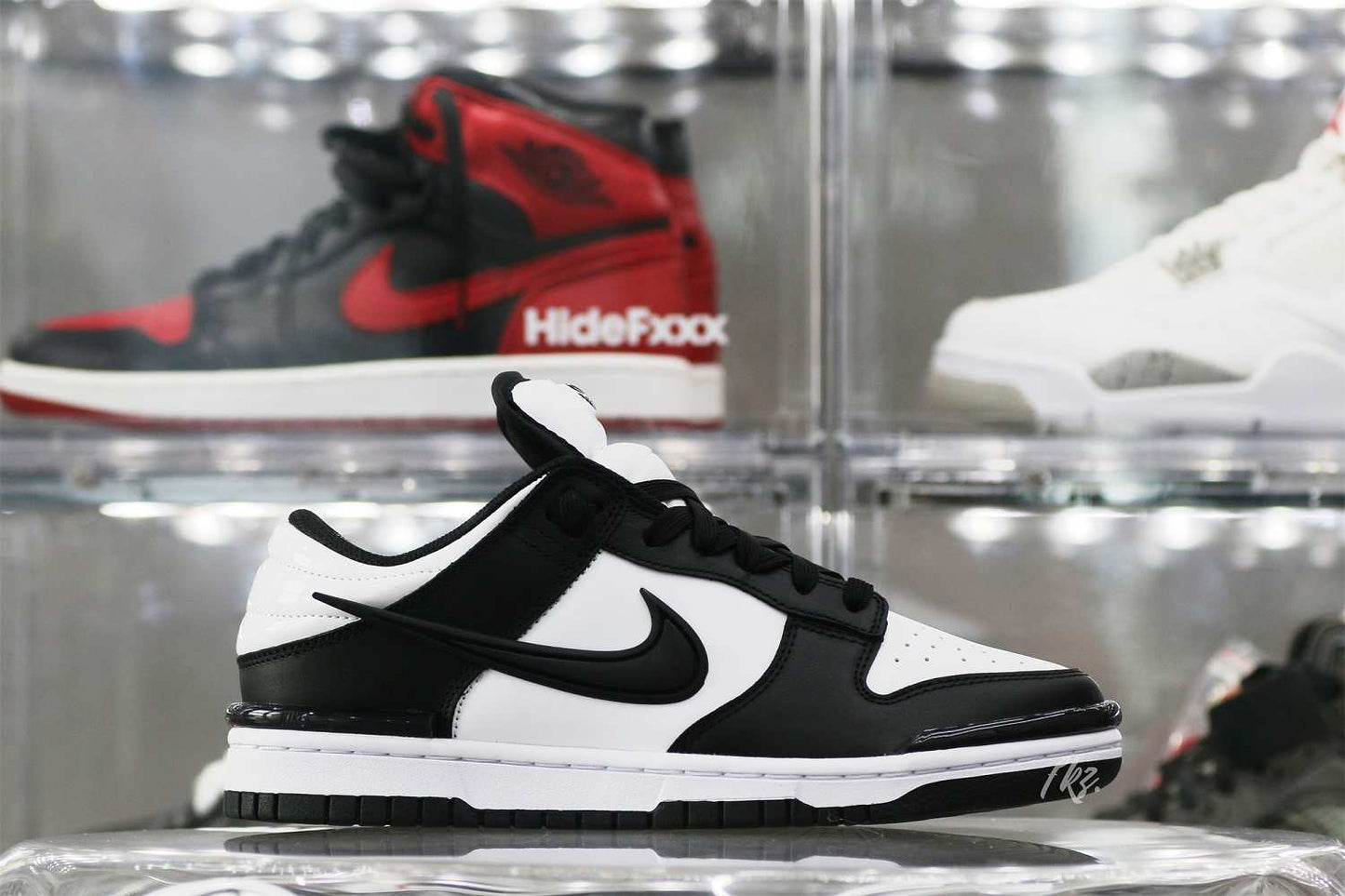 Nike Dunk Low Twist Panda