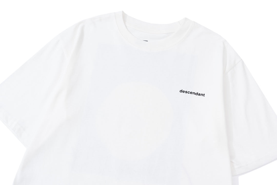 D3SCENDANT 脳 RH apple fruit print short-sleeved T-shirt