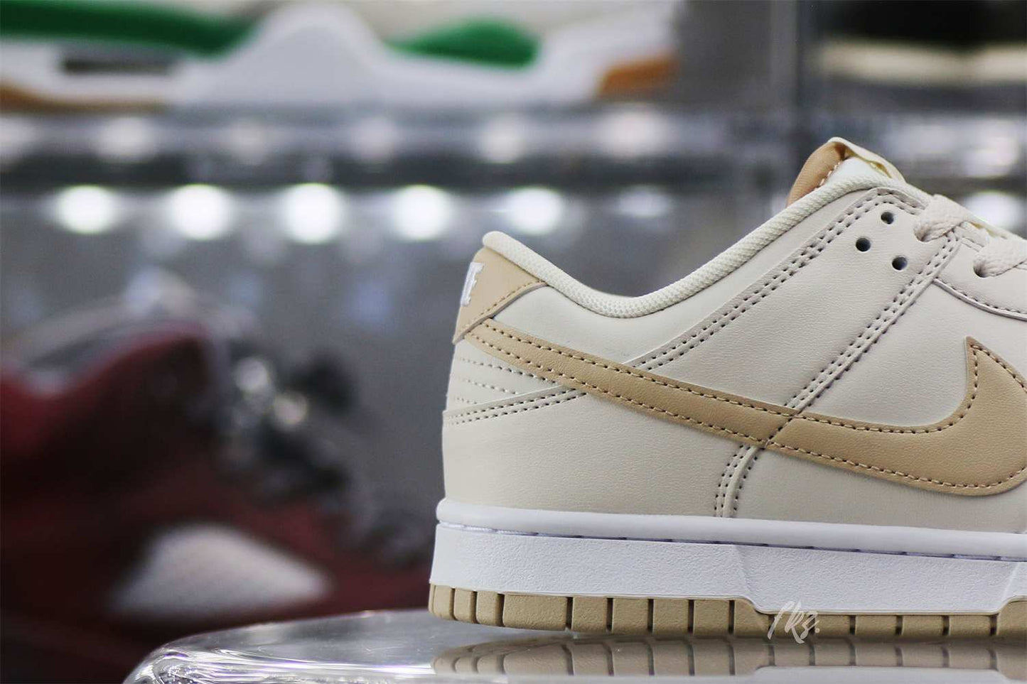 Nike Dunk Low Phantom Sanddrift