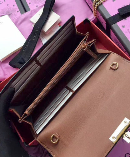 Padlock continental wallet 453506