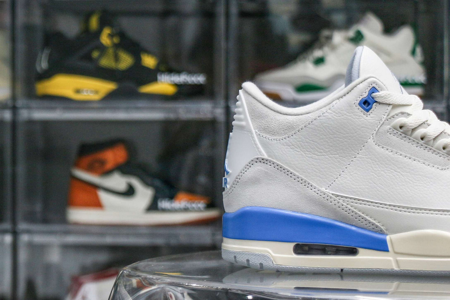 Air Jordan 3 Retro Lucky Shorts 2025