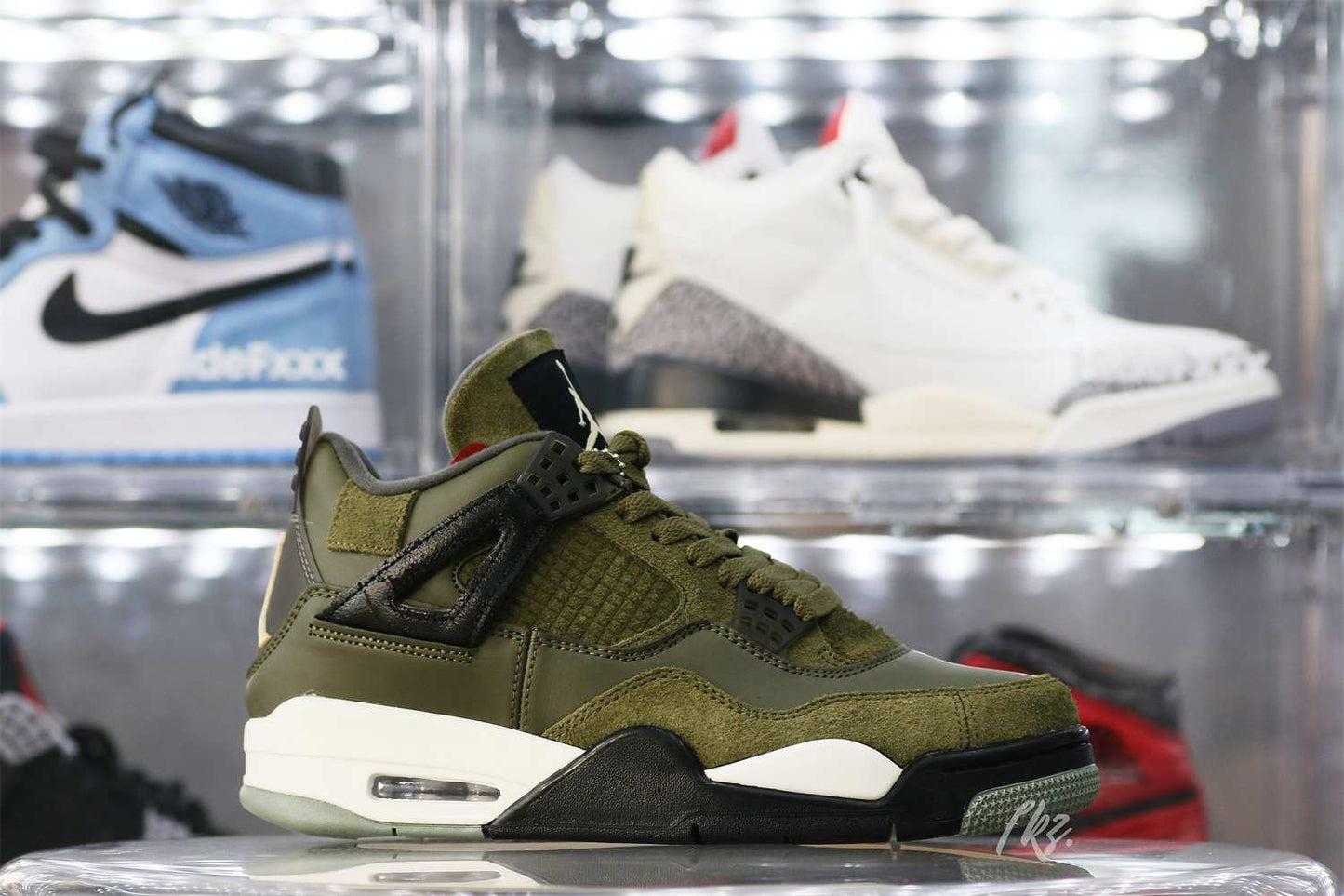 Air Jordan 4 Retro SE Craft Medium Olive (LN5 A1)