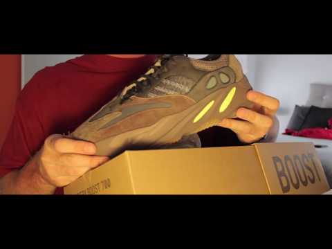 Adidas Yeezy 700 Boost Wave Runner Mauve 2018