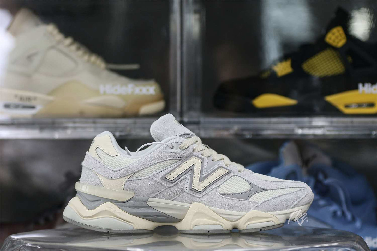 New Balance 9060 Quartz Grey