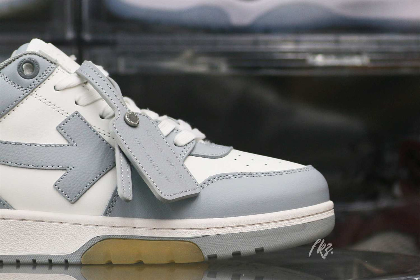 OFF-WHITE White & Gray Out Of Office Sneakers