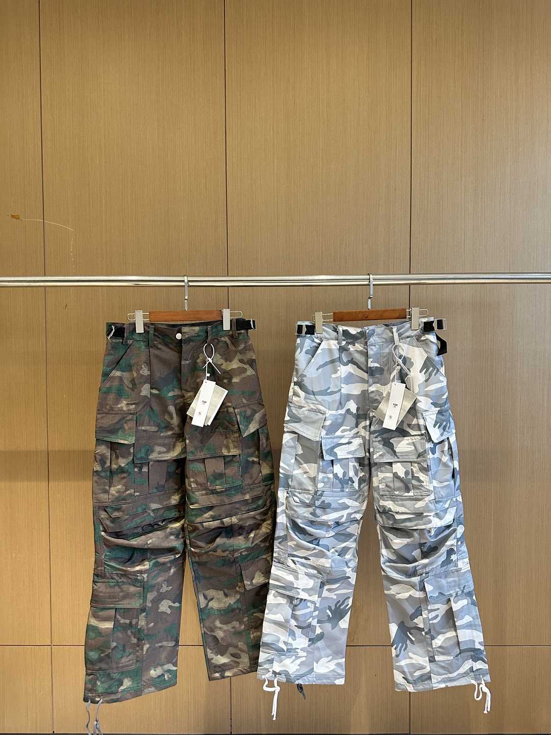 Far Archive Camo Pants