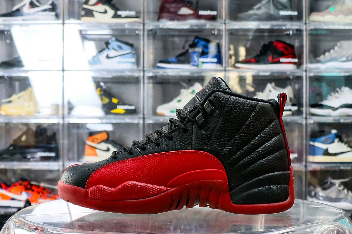 Air Jordan 12 Retro Flu Game 2025 (Ln5 A1)