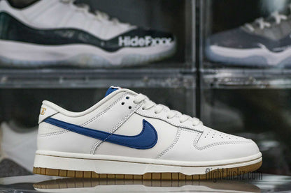 Nike Dunk Low SE Sail Dark Marina Blue