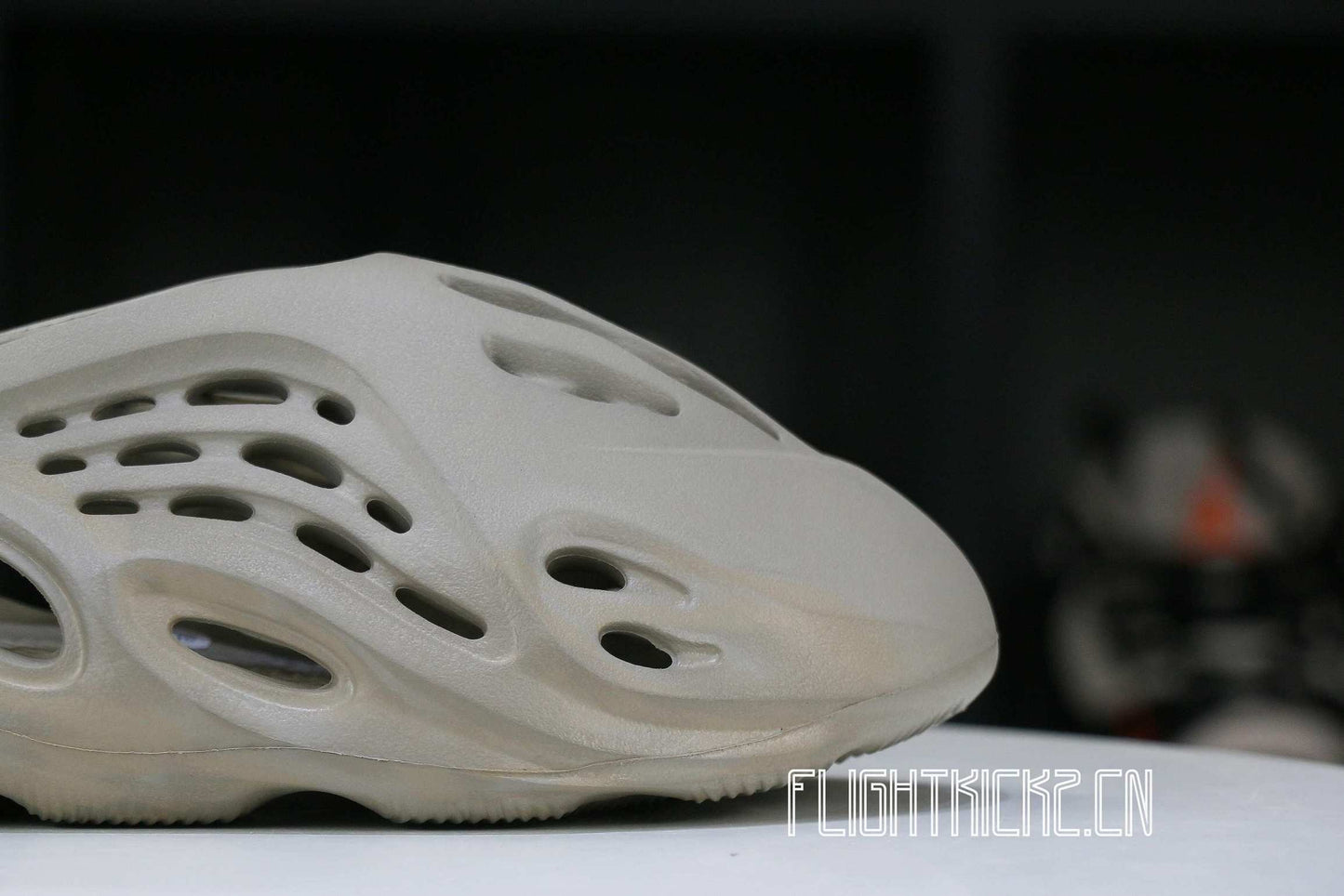 adidas Yeezy Foam RNNR Stone Sage(LN5 A1 Batch)