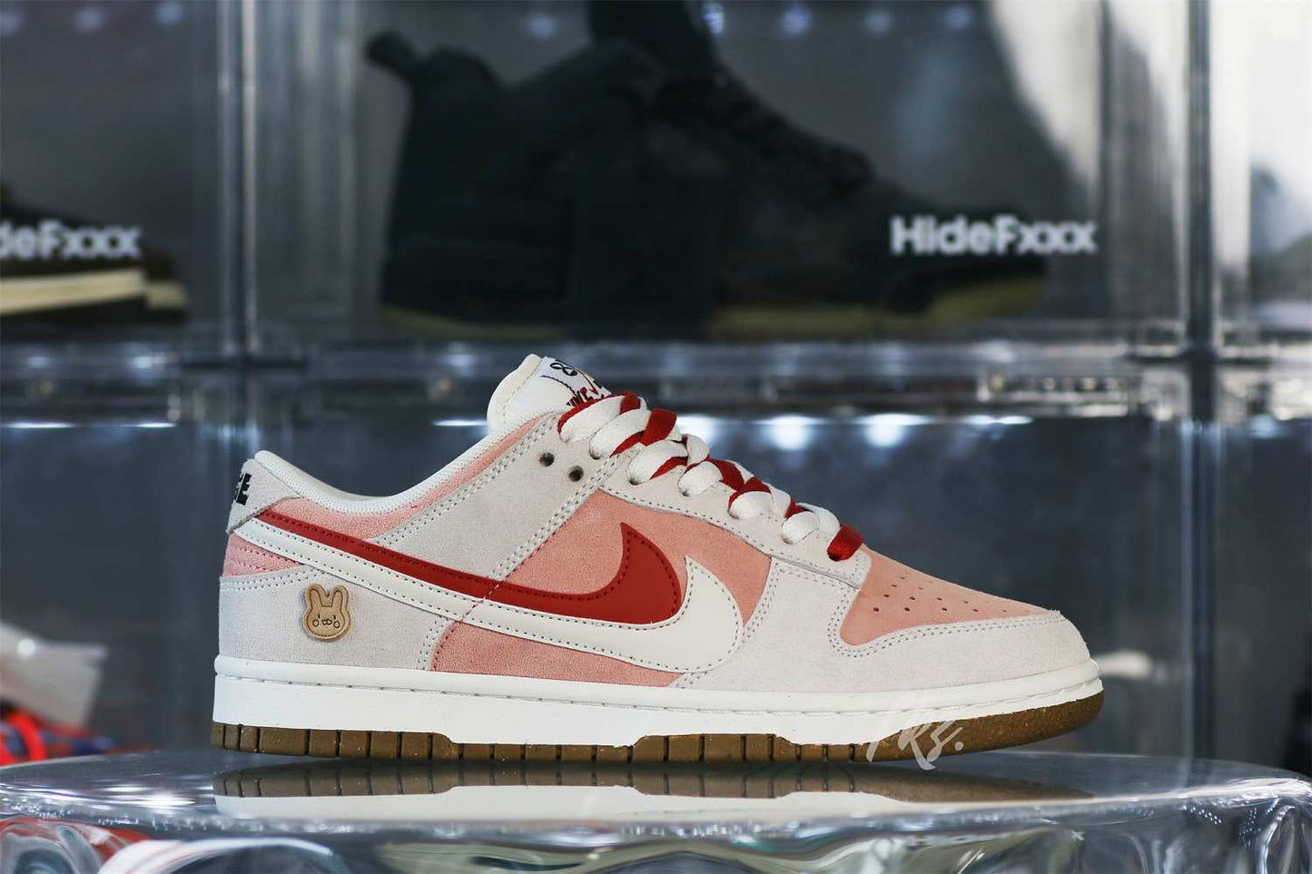 Nike Dunk Low NN Year Of The Rabbit 2023