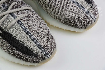 2020 Yeezy 350 V2 Zyon 閿涘湢n5 A1)