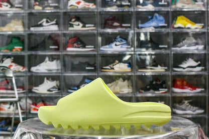 adidas Yeezy Slide Glow Green 2022 HQ6447 (A1 Batch)