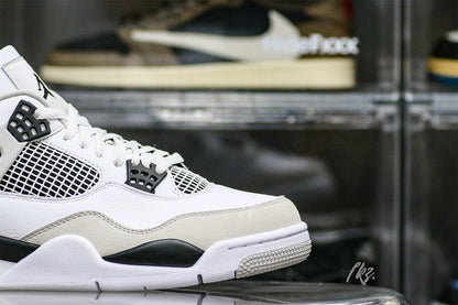 Jordan 4 Retro Military Black(LN5 A1 Batch)