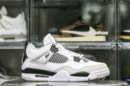 Jordan 4 Retro Military Black(LN5 A1 Batch)