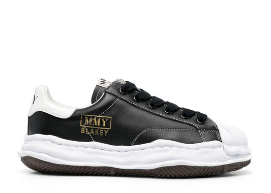 MaisOn Margiel@ Yasuhir0 Blakey logo-patch sneakers