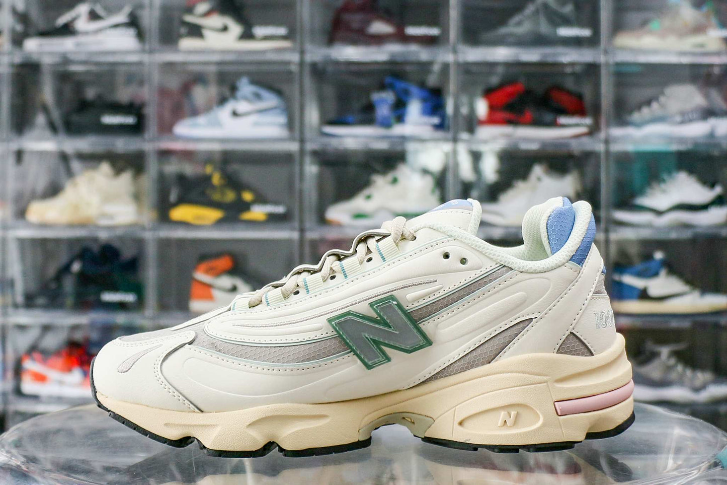 New Balance 1000 Angora Moonrock