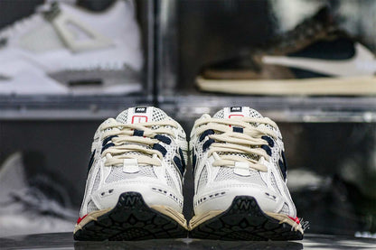 New Balance 1906R Sea Salt Eclipse True Red