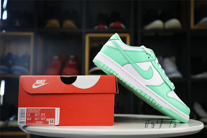 Nike Dunk Low Green Glow 2021