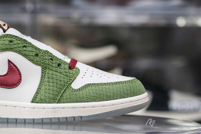 Air Jordan 1 Low OG Year Of The Dragon  2024
